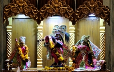 Gaudiya-math-05