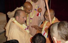 Secrets of Devotion - Srila Tirtha Maharaj