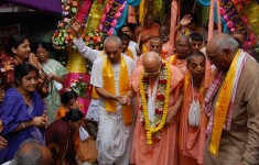 Secrets of Devotion - Srila Tirtha Maharaj